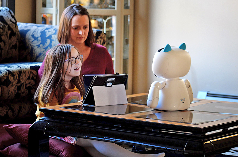 MOVIA Robotics wykorzystanie w domu, aby pomóc dziecku w realizacji celów edukacyjnych i terapeutycznych