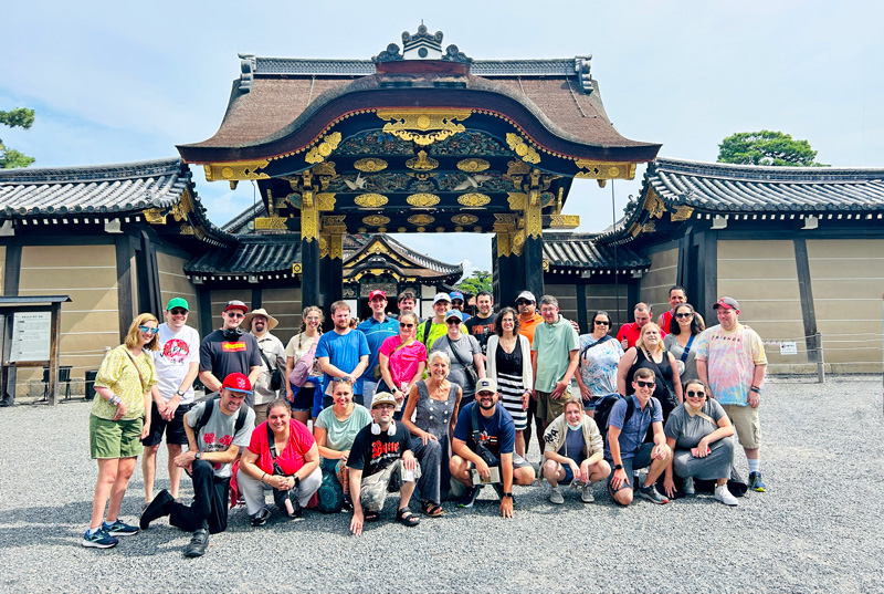 A tour group at Nijyo Castle, Kyoto, Japan