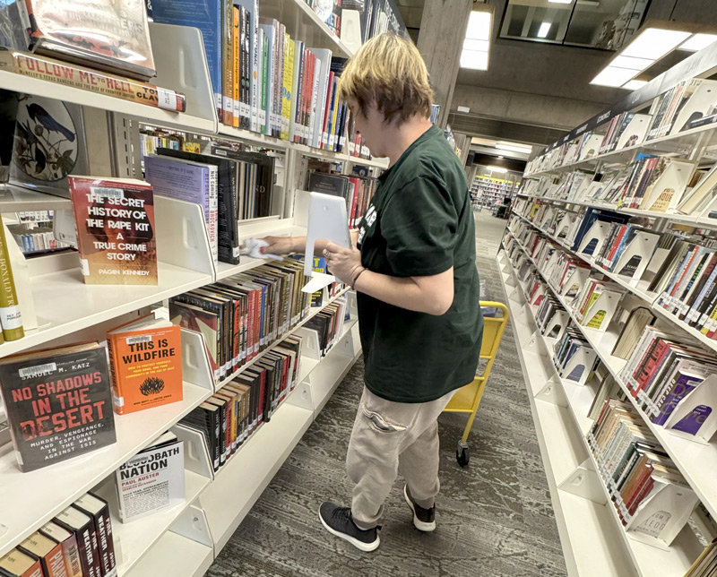Volunteering at the downtown Napa library gives MFTI residents who are working towards employment the scaffolding of work skill development opportunities and responsibilities