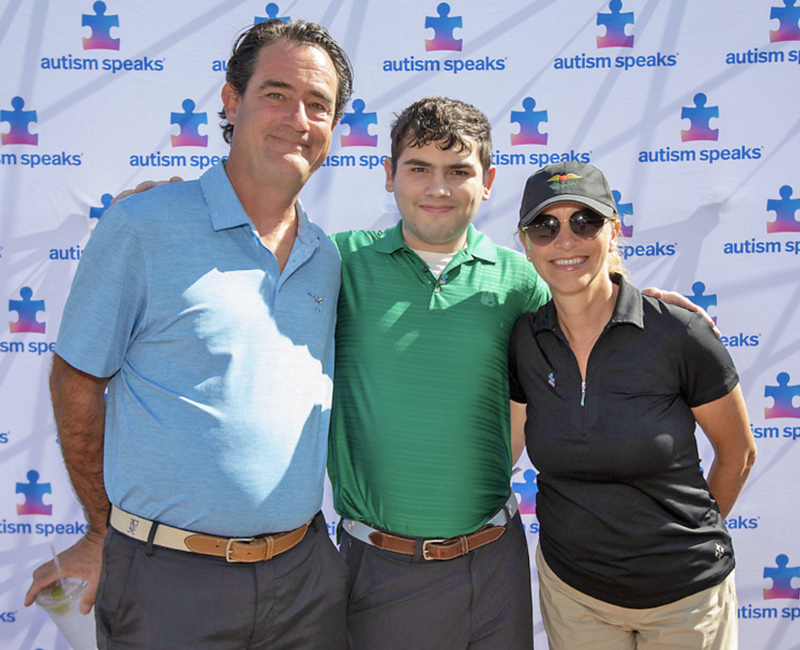 Pictured: Keith Wargo with his son AJ and wife Anne.