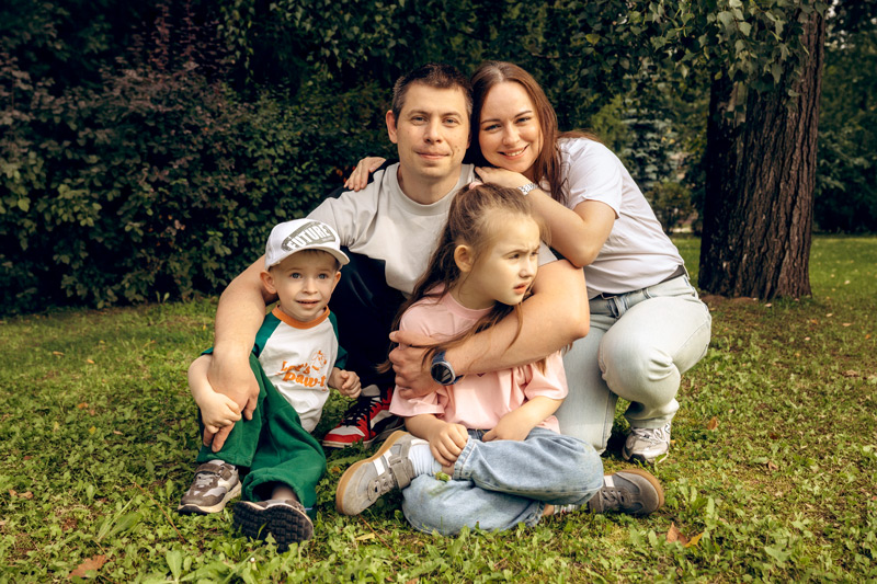 Nikita Babkin with wife Yulia, son Ivan, and daughter Varvara.